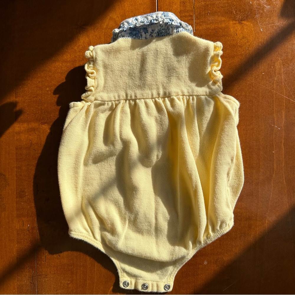 Ralph Lauren Spring Lot - Red Stripes, Yellow Ruffles + floral collars. Size 3m - Picture 12 of 12
